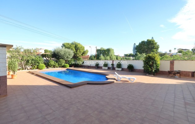 Revente - Villa - Torrevieja - Los Balcones