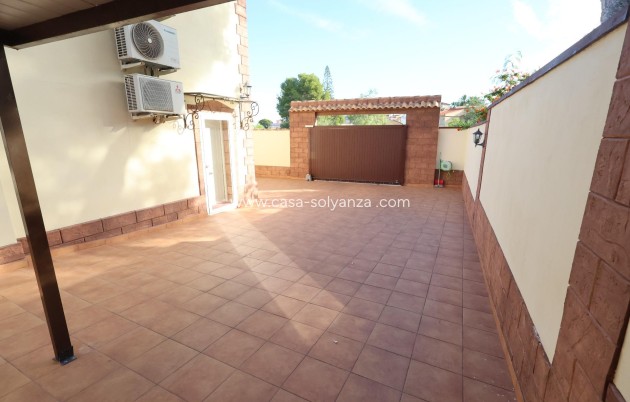 Revente - Villa - Torrevieja - Los Balcones