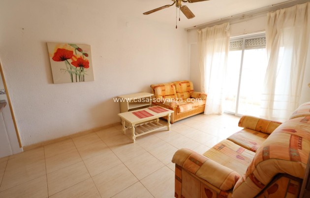 Resale - Apartment / flat - Torrevieja - Punta Prima