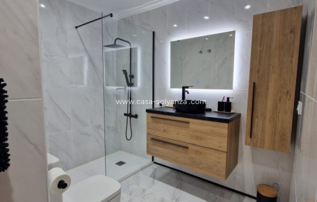 Reventa - Apartamento / piso - Playa Flamenca - Costa Blanca