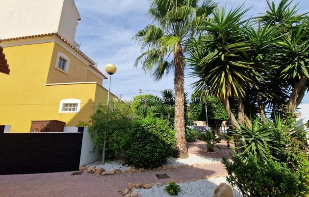 Reventa - Apartamento / piso - Playa Flamenca - Costa Blanca