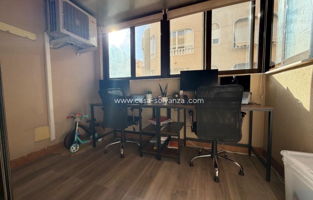 Revente - Appartement - Torrevieja - Center