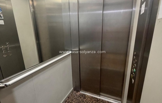 Revente - Appartement - Torrevieja - Center