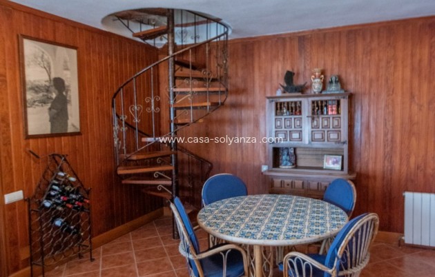 Wiederverkauf - Independent villa - Guardamar del Segura