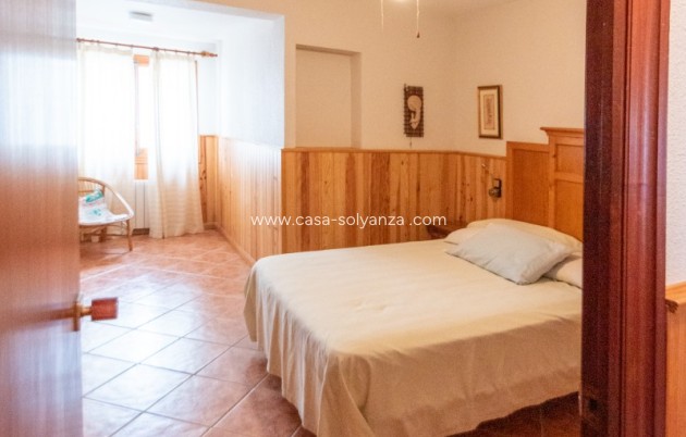 Wiederverkauf - Independent villa - Guardamar del Segura