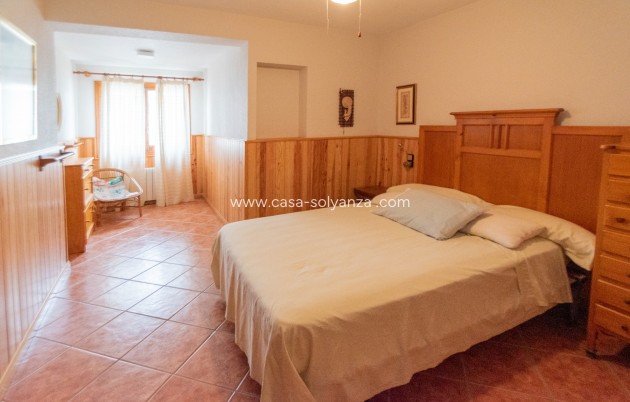 Wiederverkauf - Independent villa - Guardamar del Segura