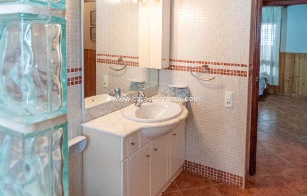 Wiederverkauf - Independent villa - Guardamar del Segura