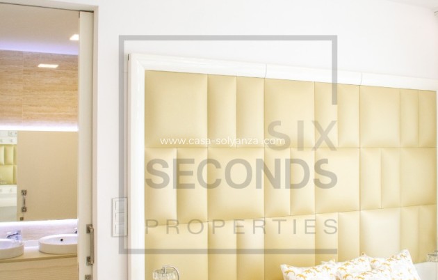 Revente - Independent villa - San Miguel de Salinas - Urbanizaciones