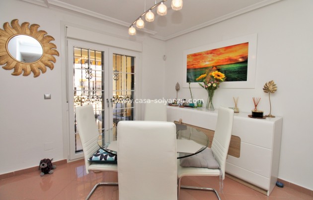 Reventa - Villa - Villamartin - Los Dolses