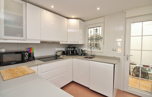 Reventa - Villa - Villamartin - Los Dolses