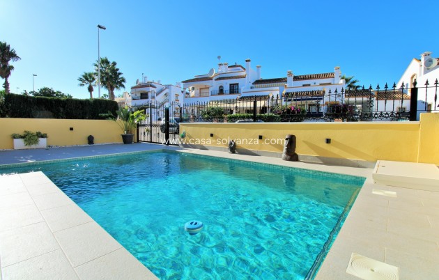 Reventa - Villa - Villamartin - Los Dolses