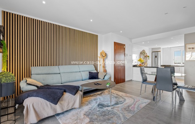 Resale - Terraced Bungalow - Torrevieja