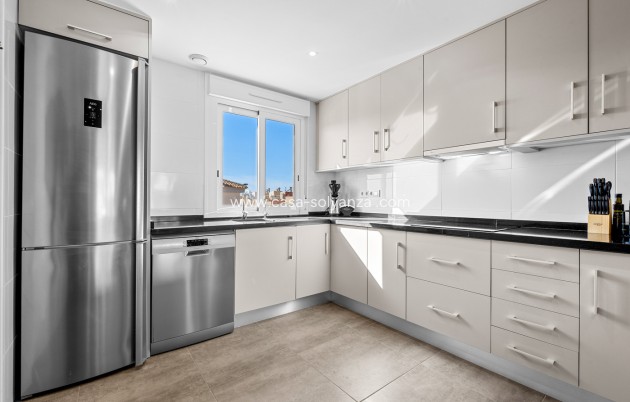 Resale - Terraced Bungalow - Torrevieja