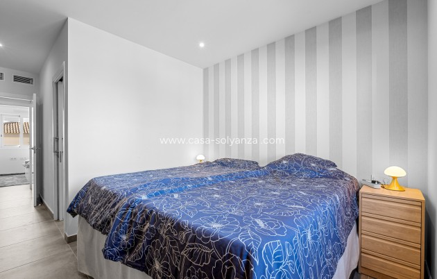 Resale - Terraced Bungalow - Torrevieja