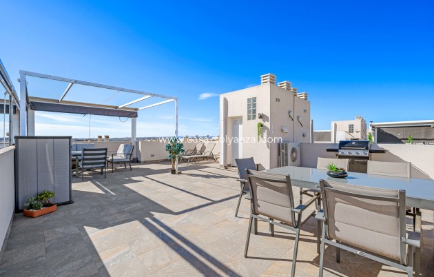 Resale - Terraced Bungalow - Torrevieja