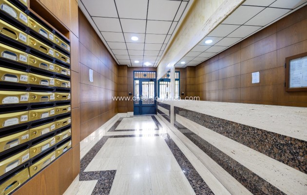 Revente - Appartement - Torrevieja - Estacion Autobuses