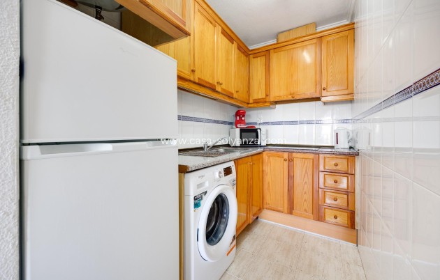 Wiederverkauf - Wohnung - Torrevieja - Acequion