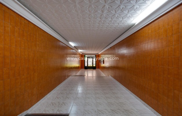 Wiederverkauf - Wohnung - Torrevieja - Acequion