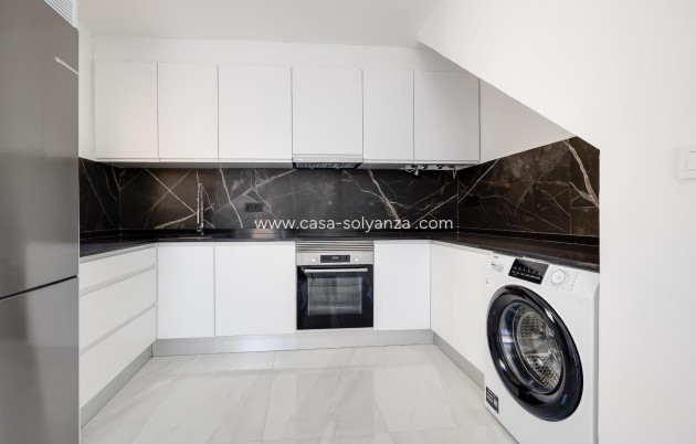 Herverkoop - Appartement / flat - Torrevieja - El Limonar