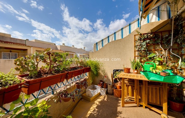 Resale - Apartment / flat - Torrevieja - Calas Blanca