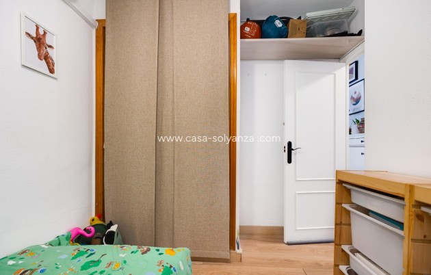 Resale - Apartment / flat - Torrevieja - Calas Blanca