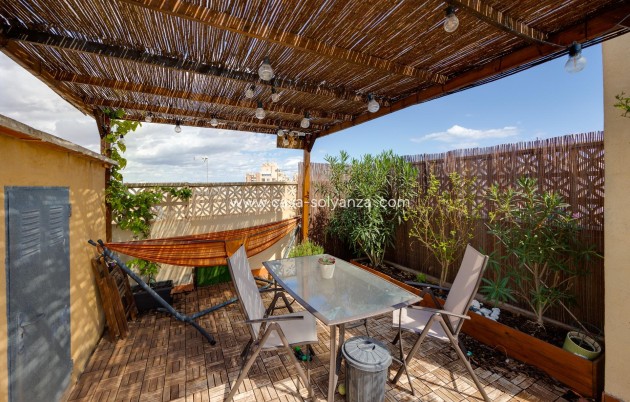 Resale - Apartment / flat - Torrevieja - Calas Blanca