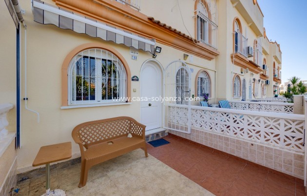 Resale - Apartment / flat - Orihuela Costa - La Florida