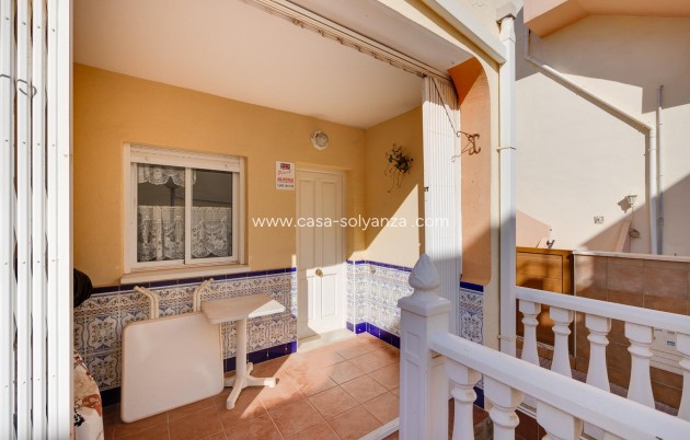 Resale - Apartment / flat - Orihuela Costa - La Florida