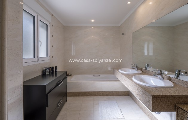 Resale - Villa - Jávea - Costa Blanca