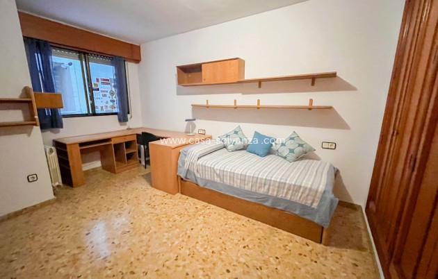 Wiederverkauf - Wohnung - Alicante - Center