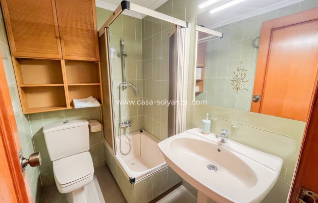 Wiederverkauf - Wohnung - Alicante - Center