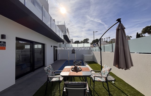 Wiederverkauf - Villa - Villamartin - Villamartín