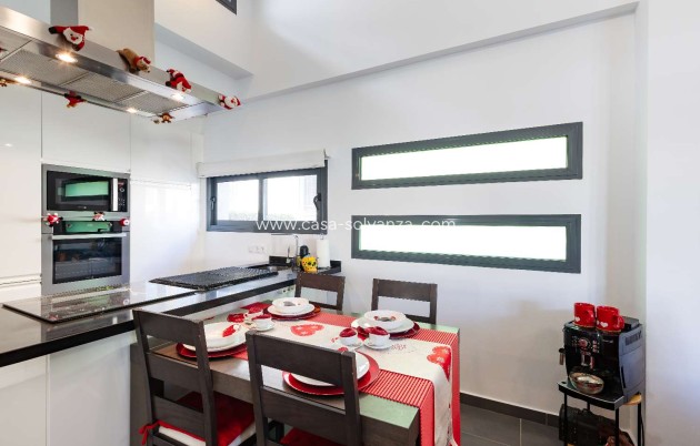 Wiederverkauf - Villa - Orihuela - Orihuela Costa