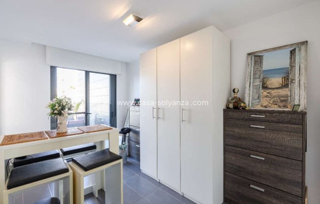 Wiederverkauf - Villa - Orihuela - Orihuela Costa