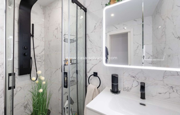 Wiederverkauf - Villa - Orihuela - Orihuela Costa