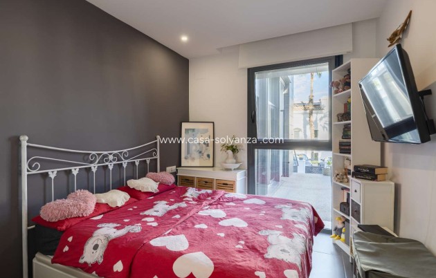 Wiederverkauf - Villa - Orihuela - Orihuela Costa