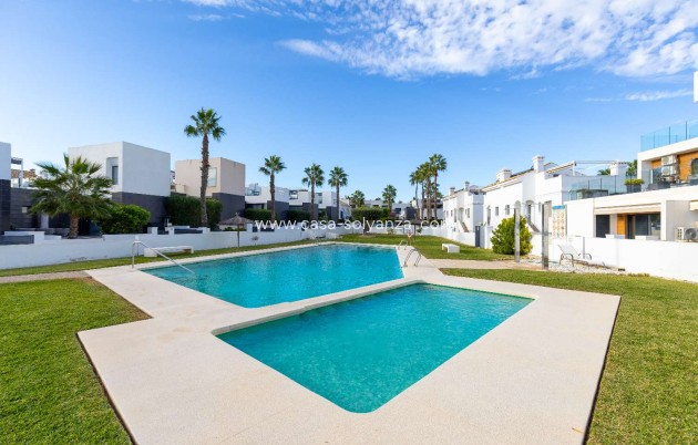 Wiederverkauf - Villa - Orihuela - Orihuela Costa