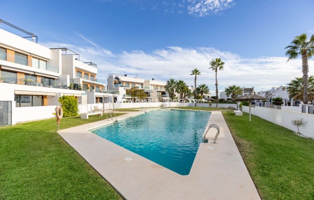 Wiederverkauf - Villa - Orihuela - Orihuela Costa