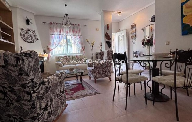 Resale - Townhouse - Villamartin - Orihuela Costa