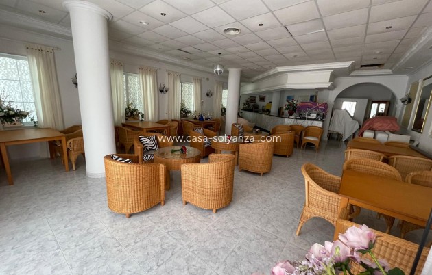 Resale - Commercial - Guardamar del Segura - 0