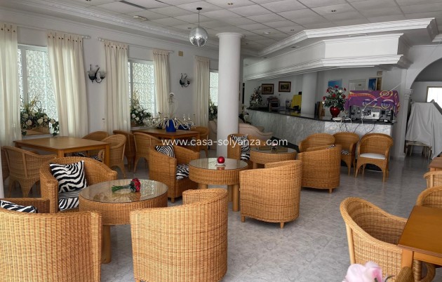 Resale - Commercial - Guardamar del Segura - 0