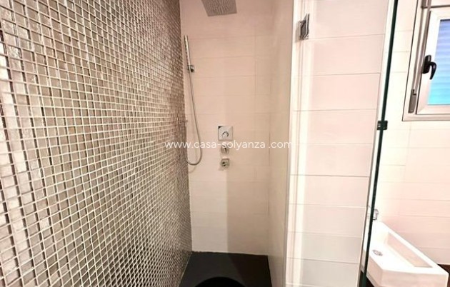 Resale - Apartment / flat - Torrevieja - Estacion Autobuses
