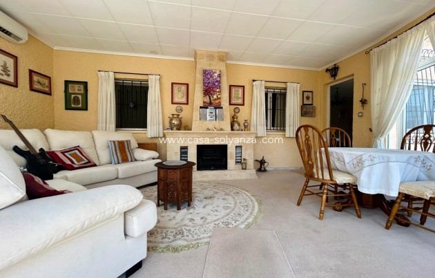 Wiederverkauf - Villa - El Chaparral - 0