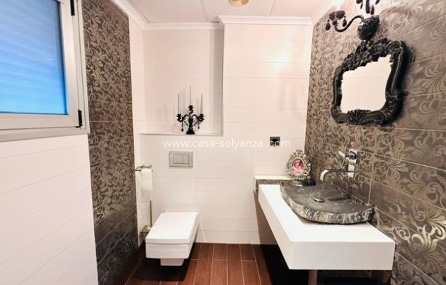 Resale - Apartment / flat - Torrevieja - Estacion Autobuses
