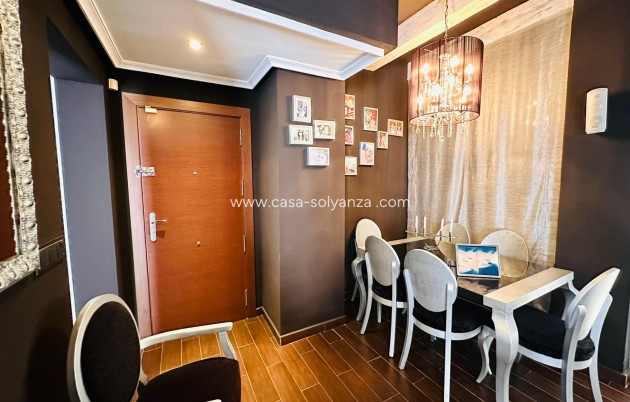 Resale - Apartment / flat - Torrevieja - Estacion Autobuses