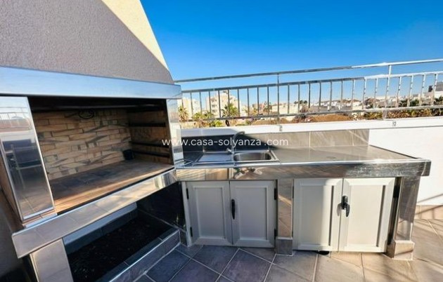 Resale - Apartment / flat - Torrevieja - Estacion Autobuses