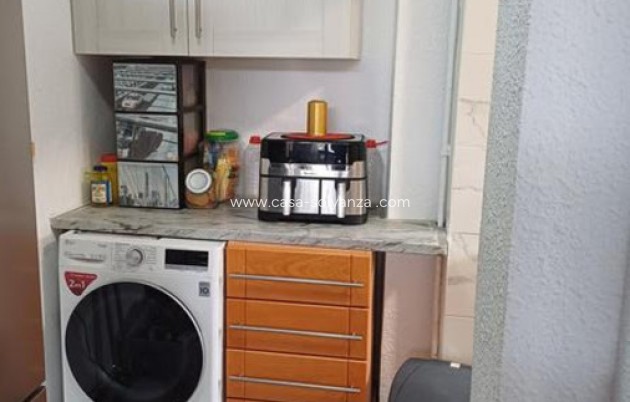 Resale - Townhouse - Torrevieja - 0