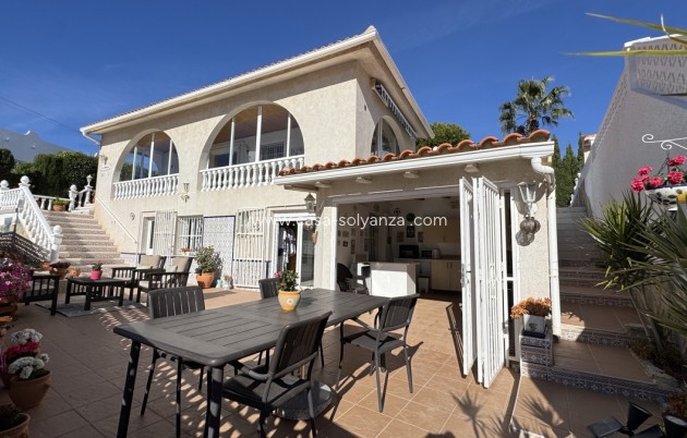 Resale - Villa - Villamartin - Villamartín