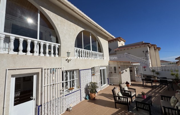 Resale - Villa - Villamartin - Villamartín