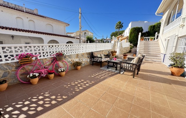 Resale - Villa - Villamartin - Villamartín